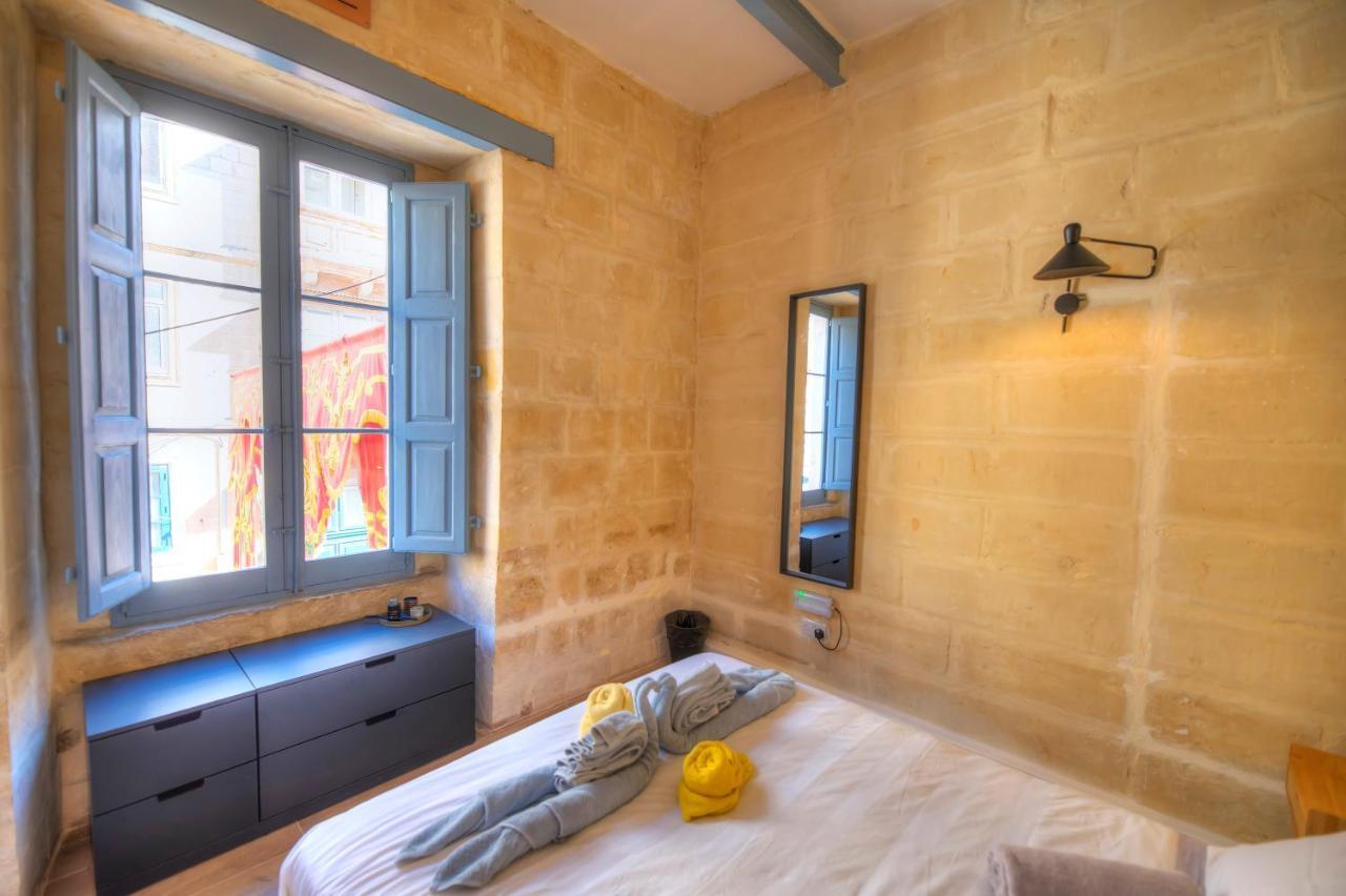 Beautifully Furnished Flat In The City Center Jbal1-1 Valletta Exterior foto