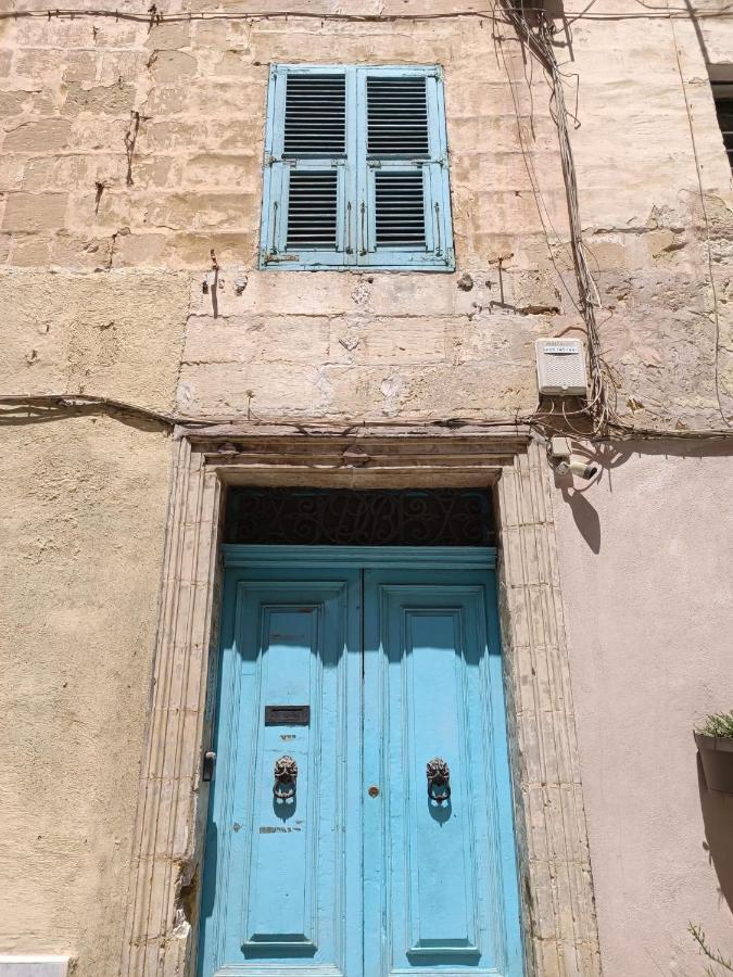 Beautifully Furnished Flat In The City Center Jbal1-1 Valletta Exterior foto