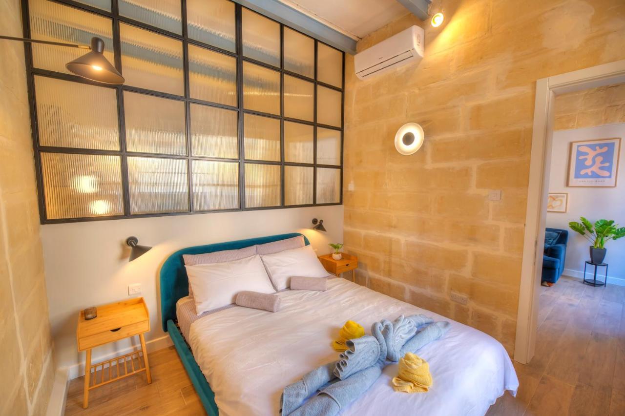Beautifully Furnished Flat In The City Center Jbal1-1 Valletta Exterior foto