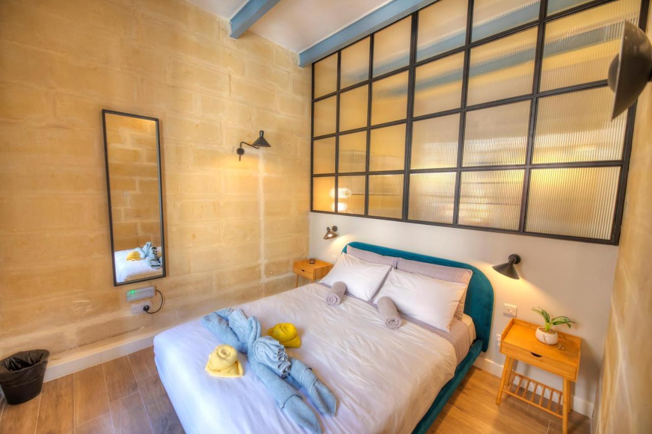 Beautifully Furnished Flat In The City Center Jbal1-1 Valletta Exterior foto