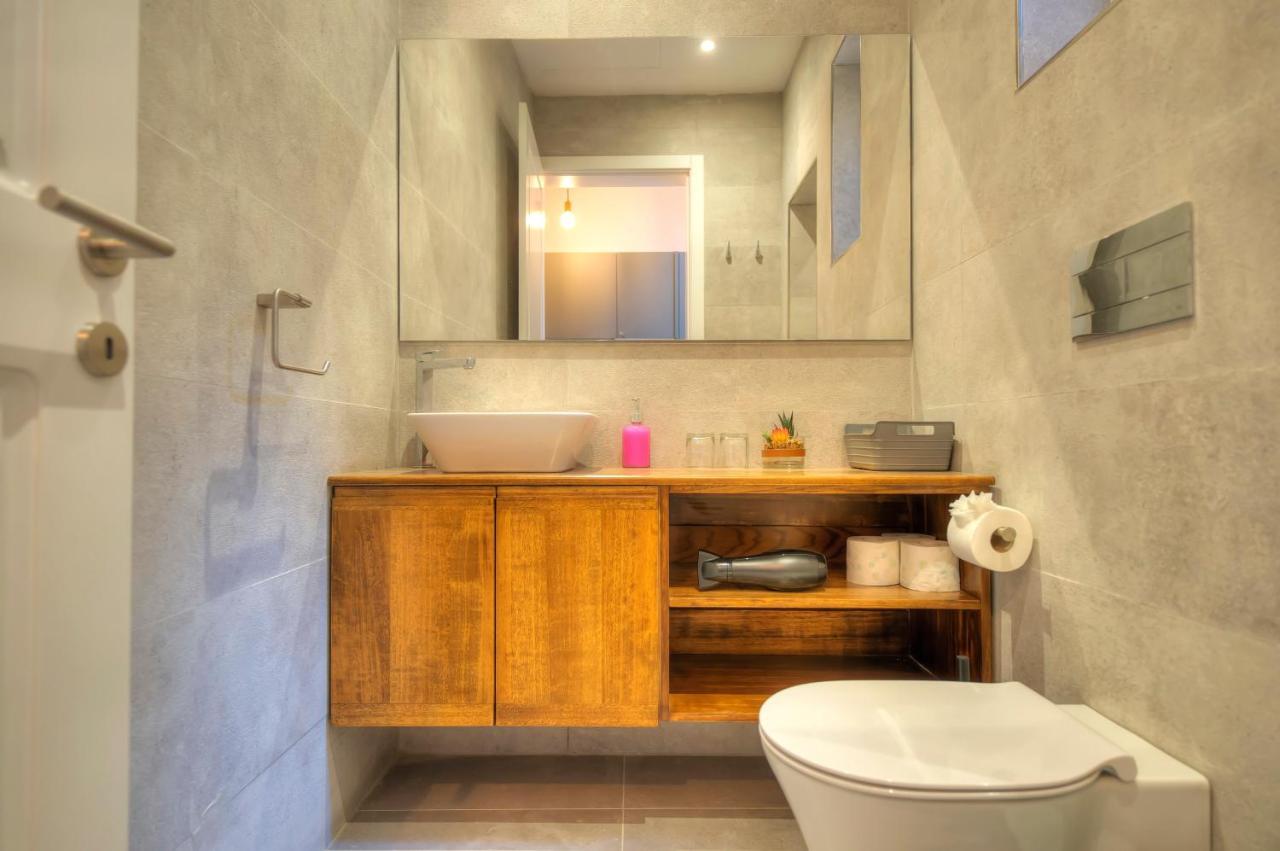 Beautifully Furnished Flat In The City Center Jbal1-1 Valletta Exterior foto